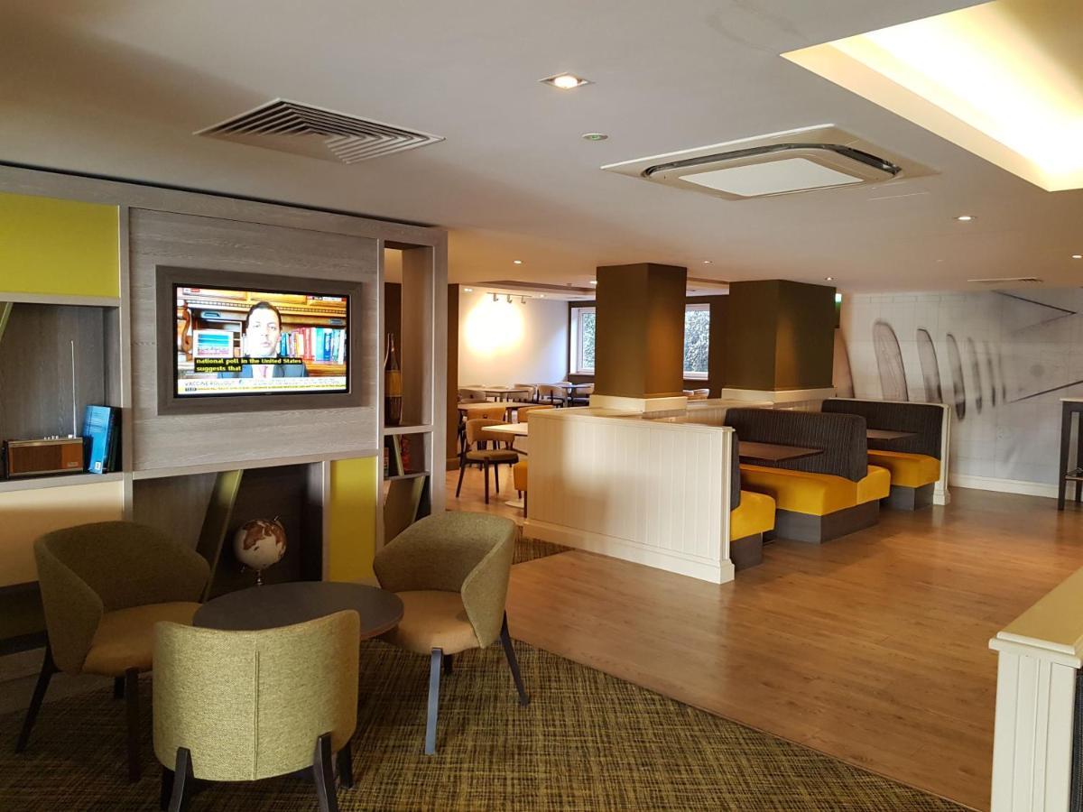 Luton South - M1, Junction 9, An Ihg Hotel 3*