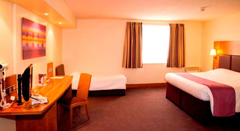 Hotel Luton South - M1, Junction 9, An Ihg 3*