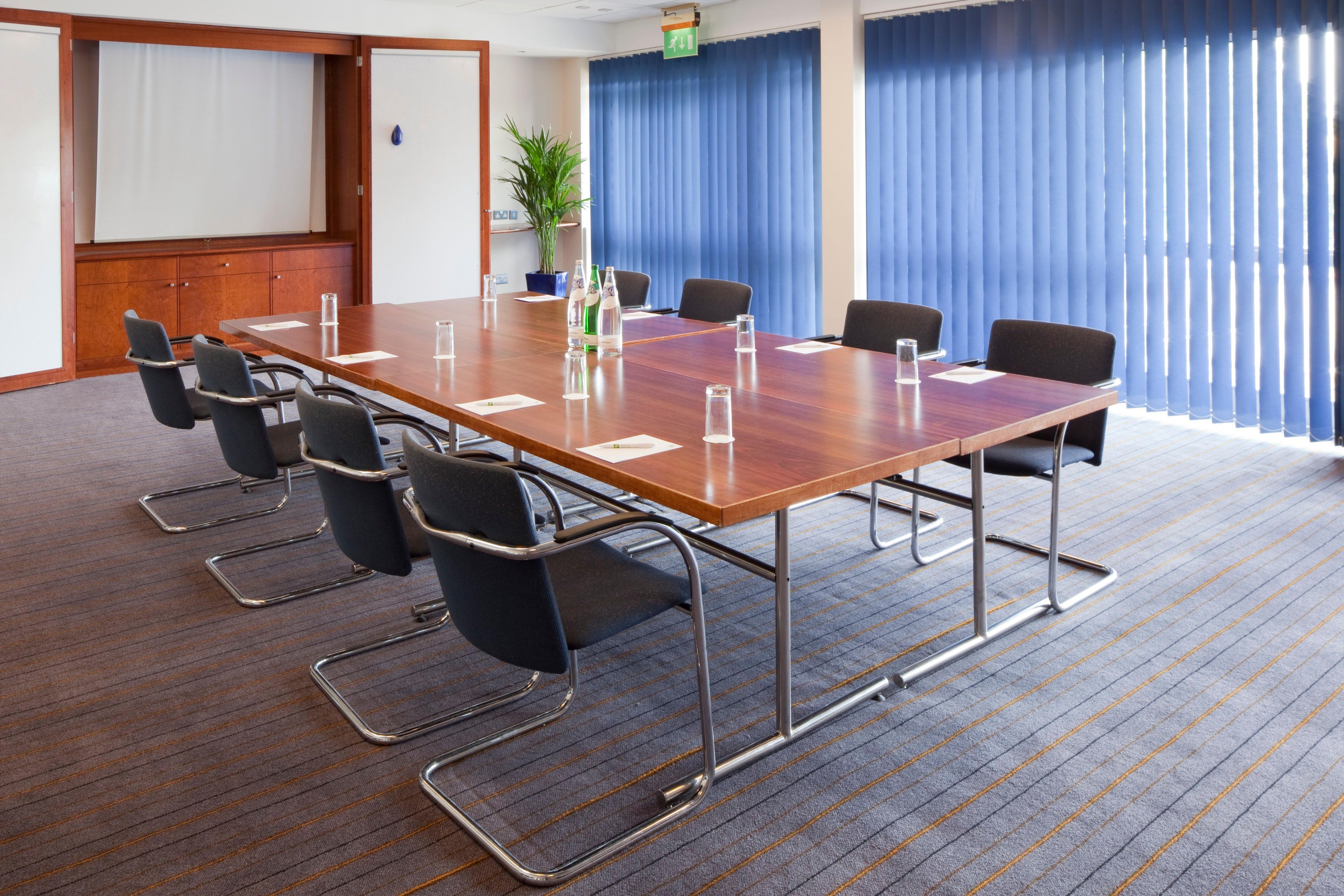 Luton South - M1, Junction 9, An Ihg Luton (Bedfordshire)