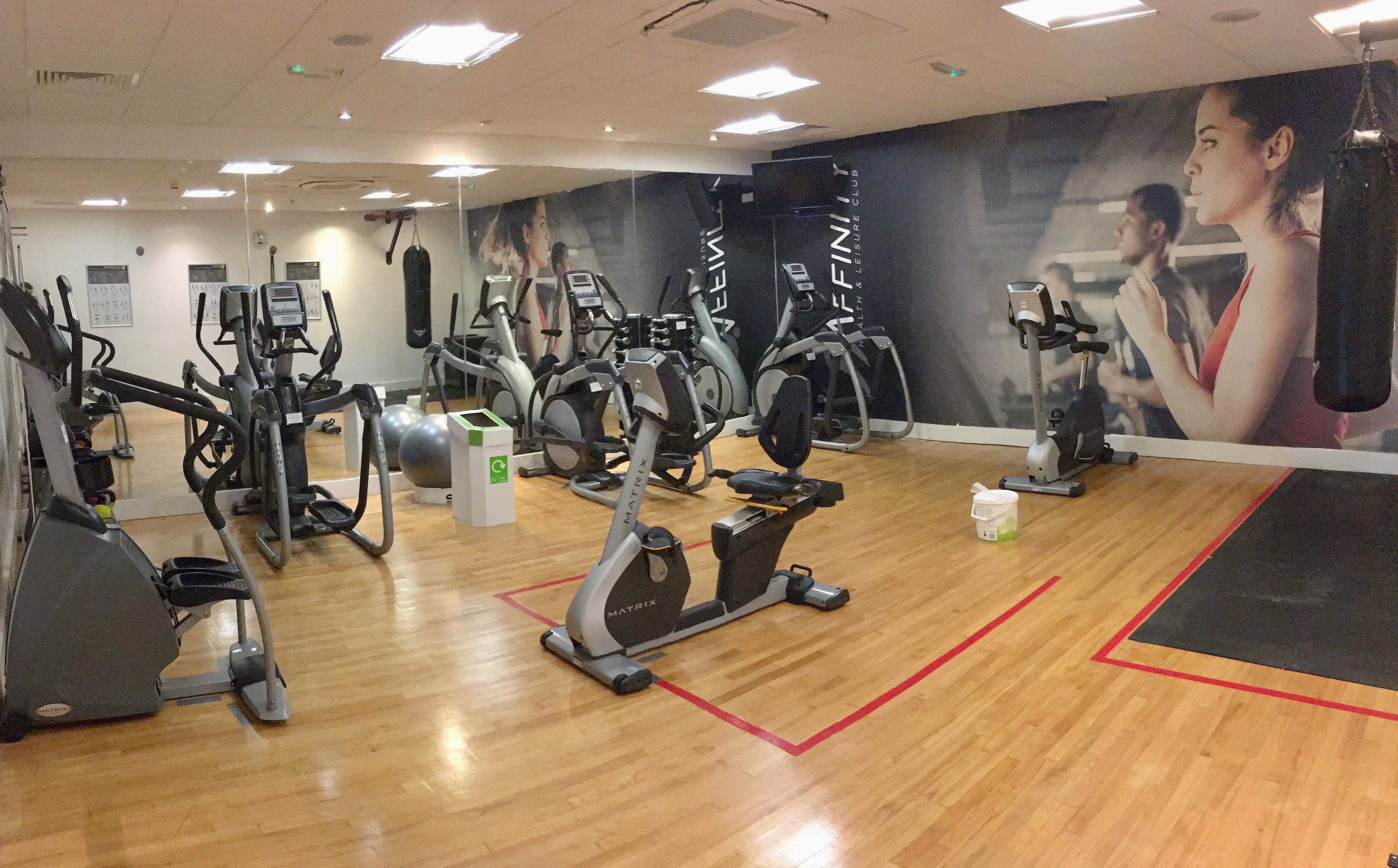 Luton South - M1, Junction 9, An Ihg