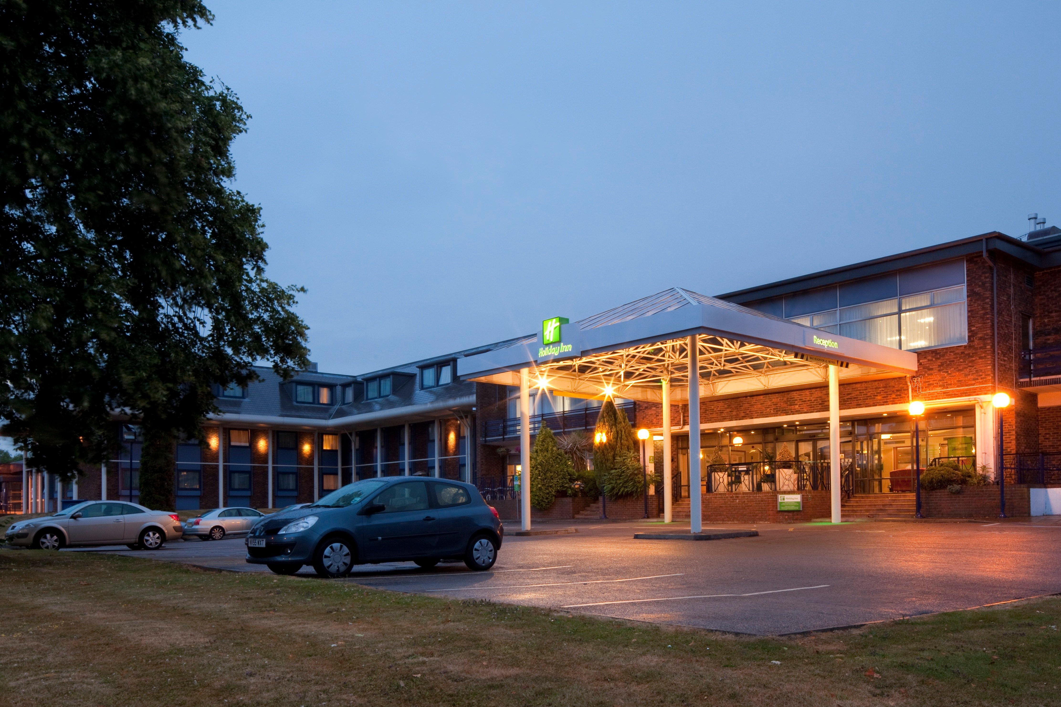 Luton South - M1, Junction 9, An Ihg Luton (Bedfordshire)