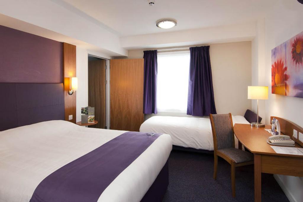Luton South - M1, Junction 9, An Ihg Hotel